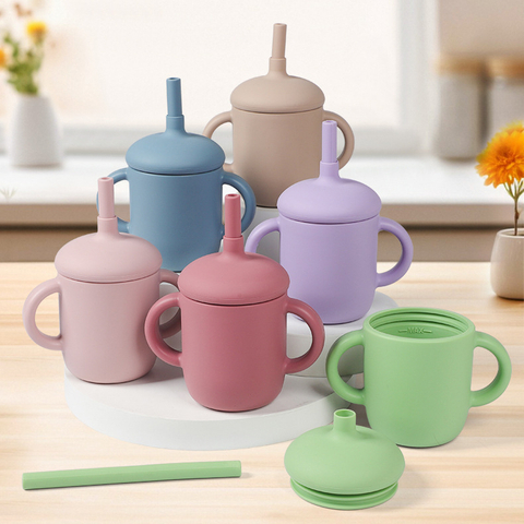 Vaso para sorber o vaso de entrenamiento de silicona 2 en 1 para bebé con tapa de silicona, pajita de silicona y pajita de repuesto
