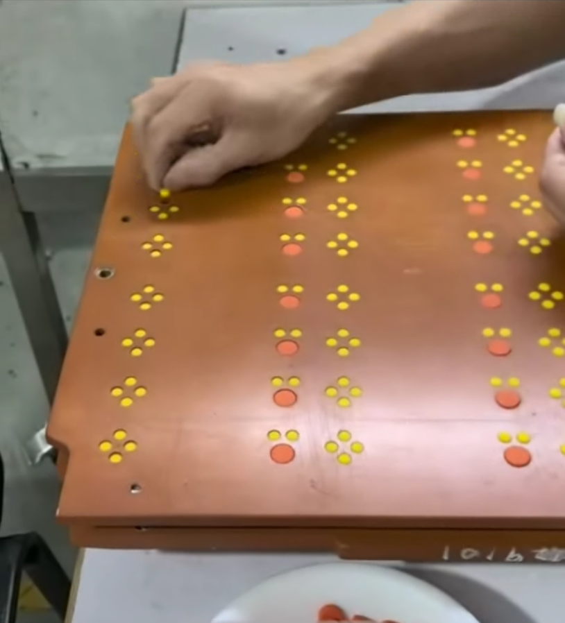 ¿Cómo es el proceso de fabricación completa de los teclados de silicona multicolores?